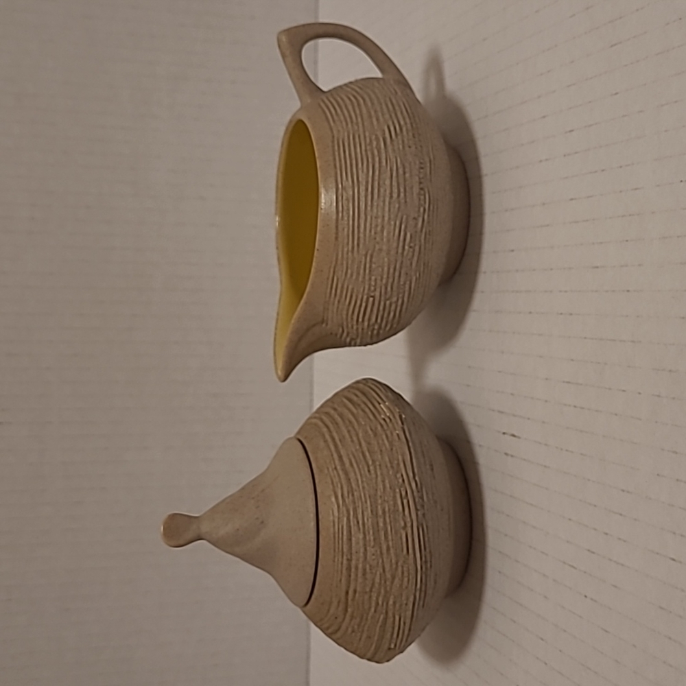 Pigeon Forge Pottery Creamer and Lidded Sugar Bowl